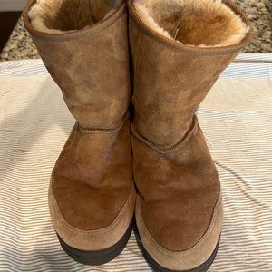 Mens Ugh Boots Size 9